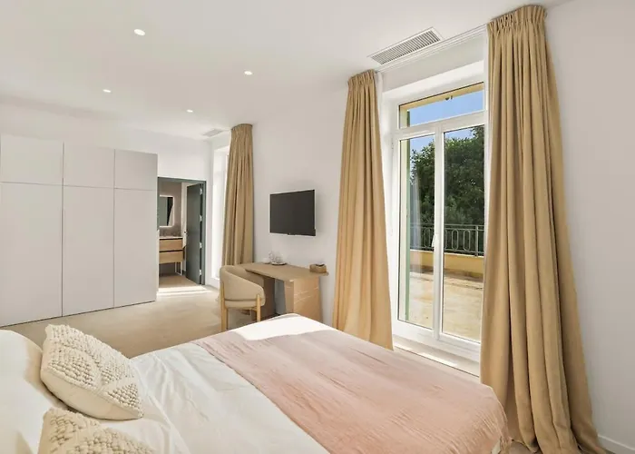 Luxurious * Antibes